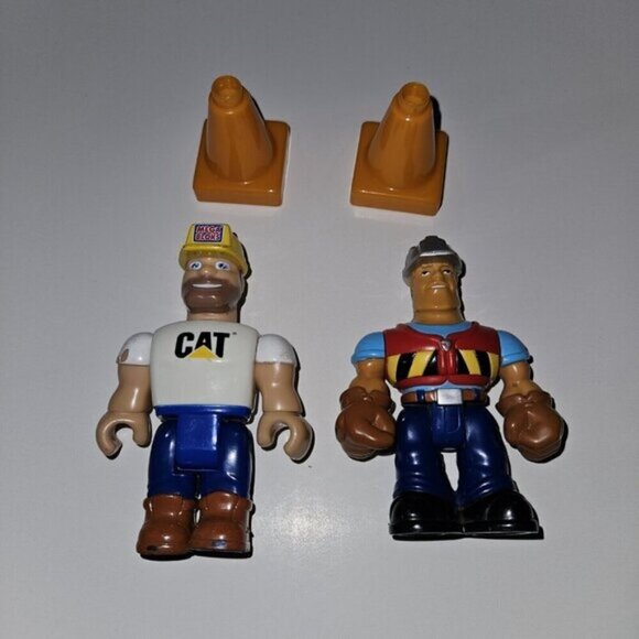 Mega Bloks Other - Mega Bloks Construction Toy Lot 2 Builders Cat Workers 2 Orange Safety Cones